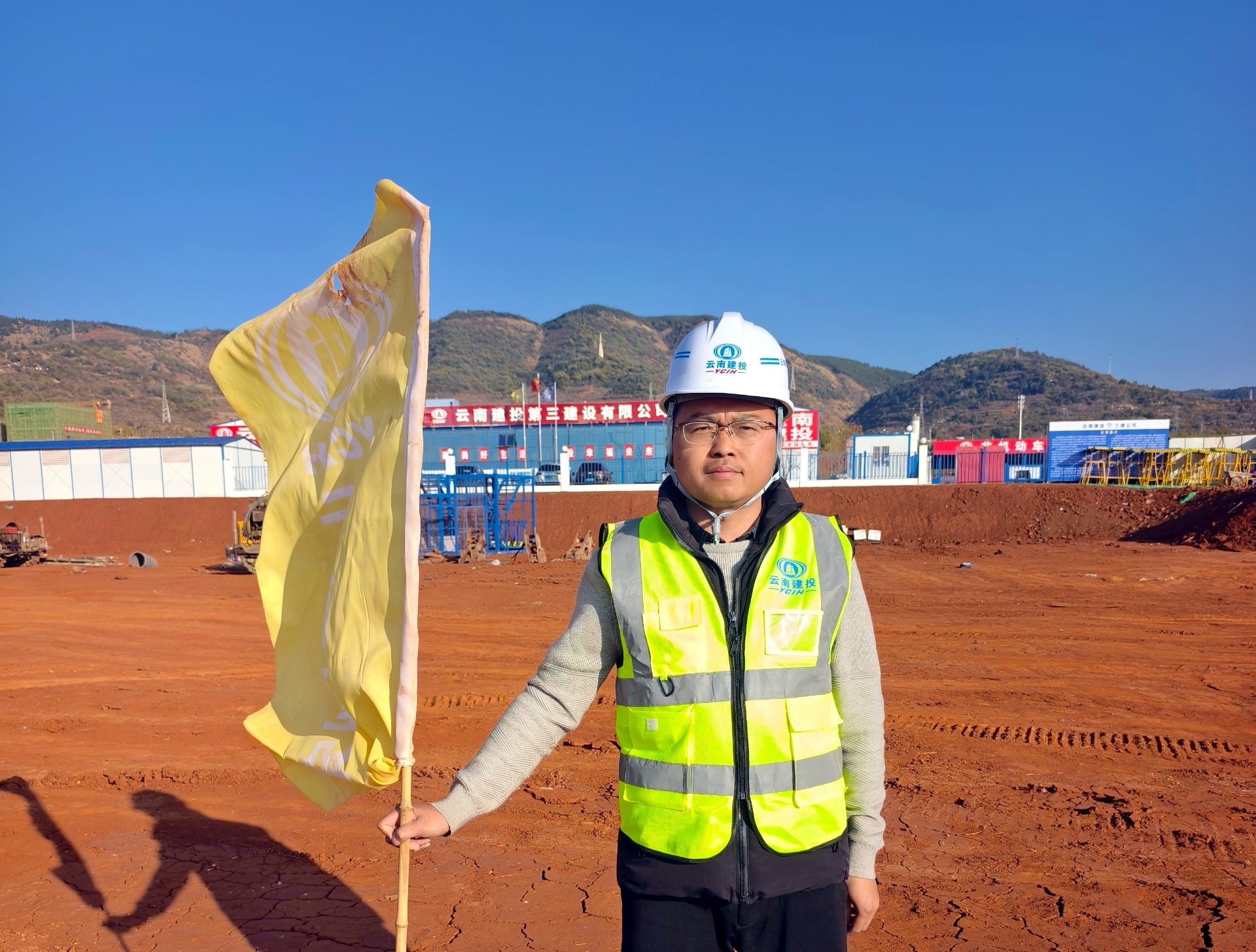 協(xié)同奮進(jìn) 共創(chuàng)輝煌丨集團(tuán)、公司優(yōu)秀項(xiàng)目經(jīng)理事跡展播