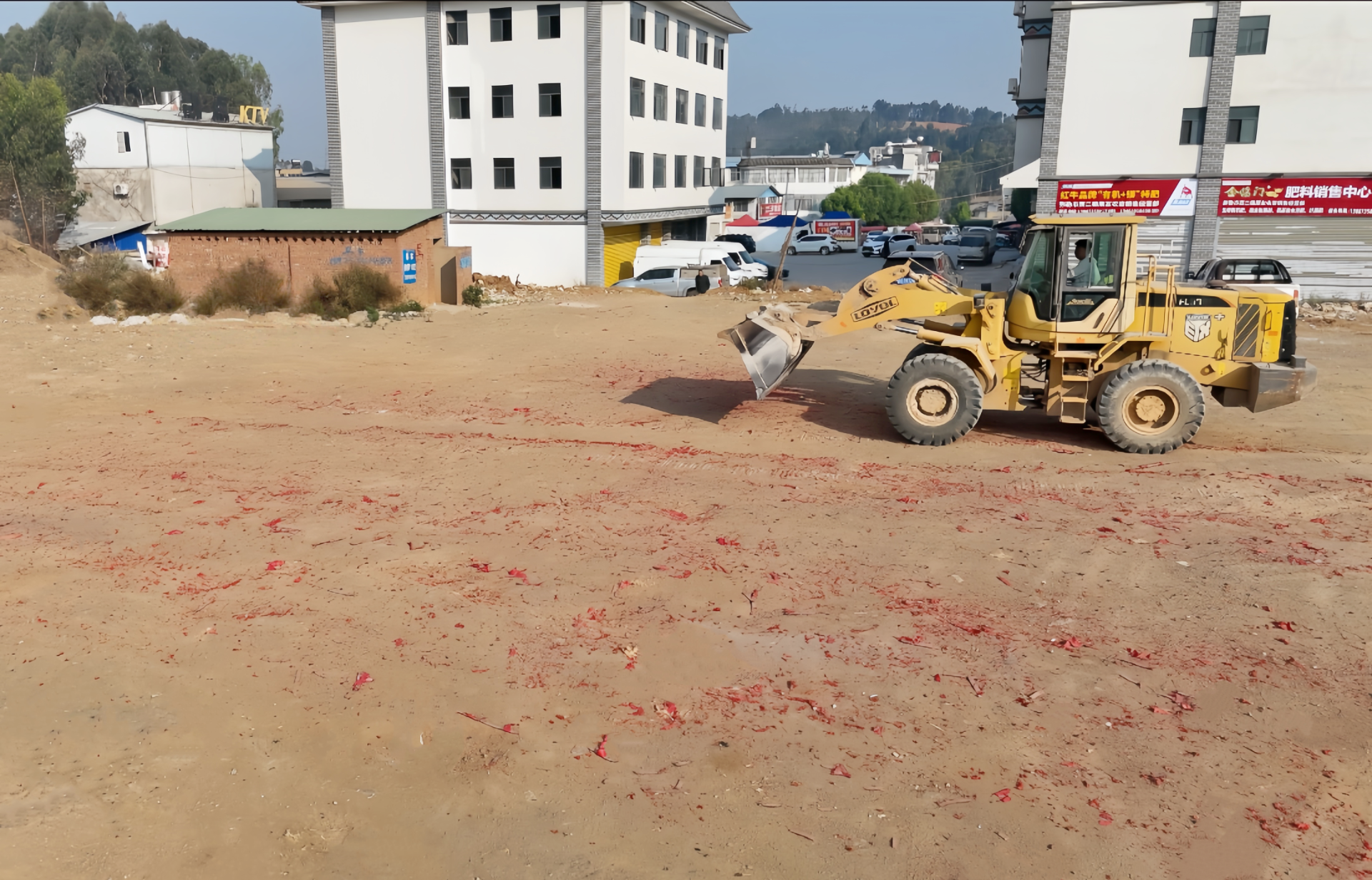 西二鎮2026年西龍村農產品交易市場建設項目正式開工