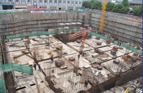 省第一人民醫(yī)院立體停車庫綜合樓項(xiàng)目部率先啟動(dòng)公司2011年勞動(dòng)競賽