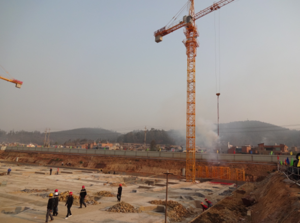 易門二期公租房項(xiàng)目舉行工程啟動(dòng)儀式