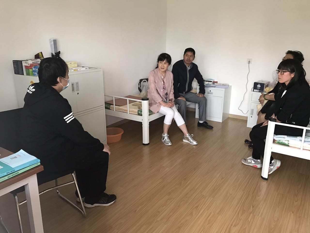 公司工會慰問重病職工