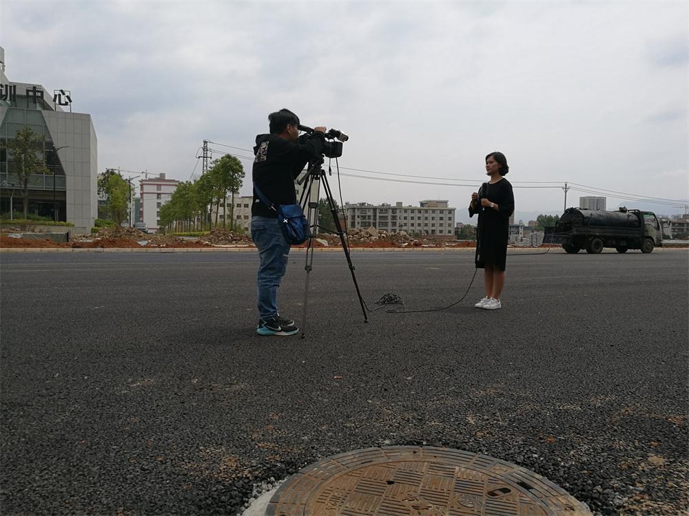 昭通電視臺現場采訪公司朝陽大道西沿線市政道路工程項目
