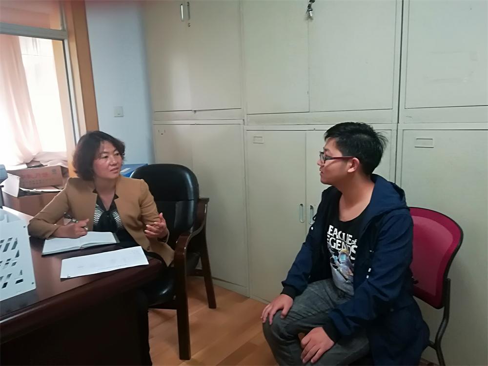 第三直管部“一對一”和新員工談心交心