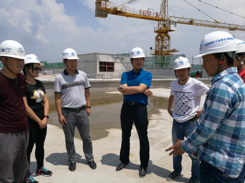 彭云到蒙自經開區電子信息產業園項目調研