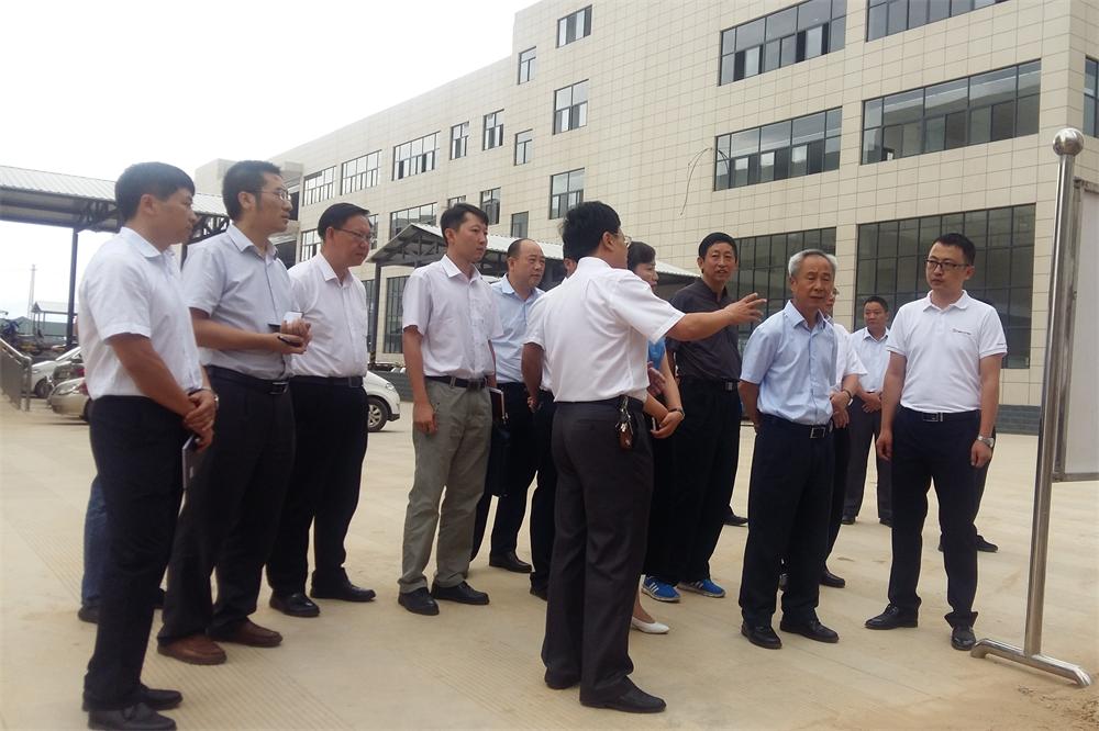 紅河州州委書記姚國華到蒙自經開區電子信息產業園建設項目調研