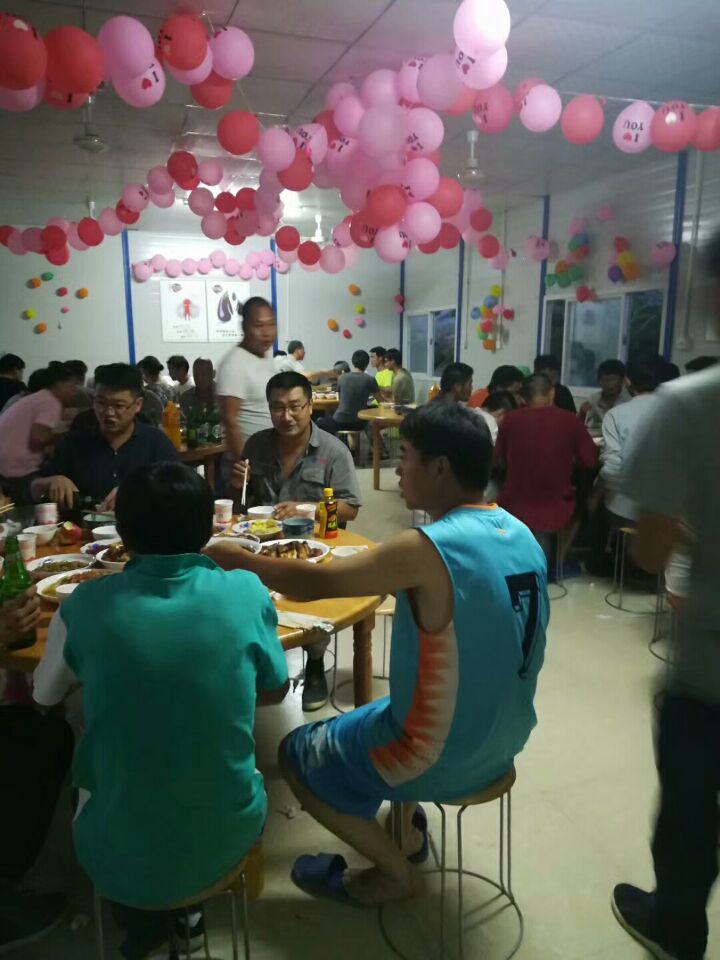 路橋市政直管部開展“濃情中秋，情系元蔓”節日慰問活動