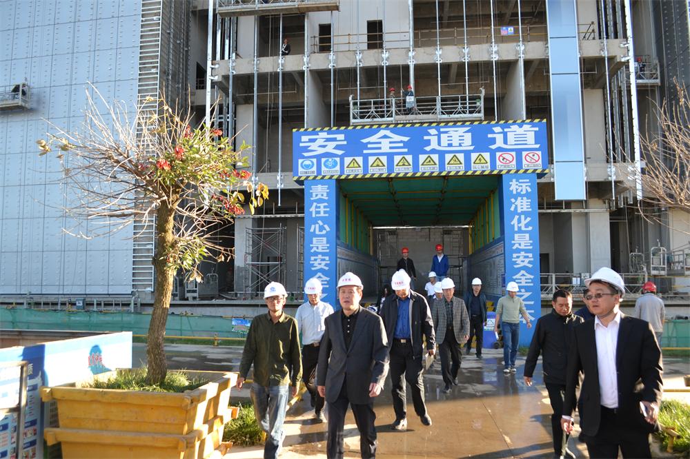 昆明市市長王喜良到公司規劃館項目指導工作