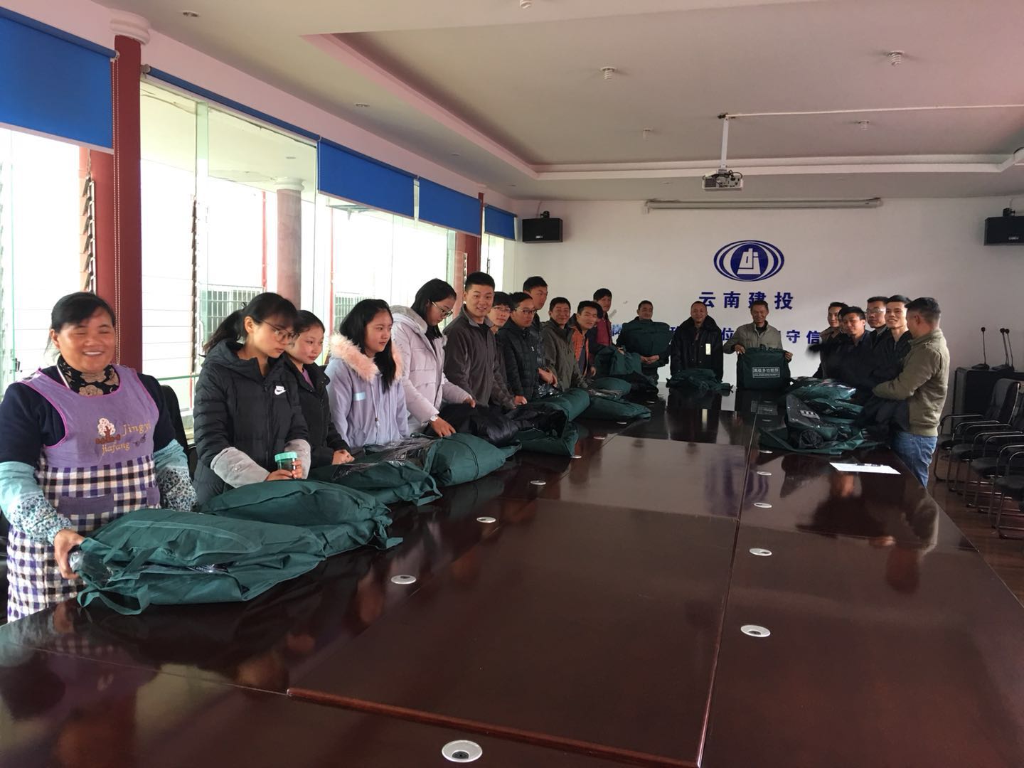 第四直管部工會開展“送溫暖”活動