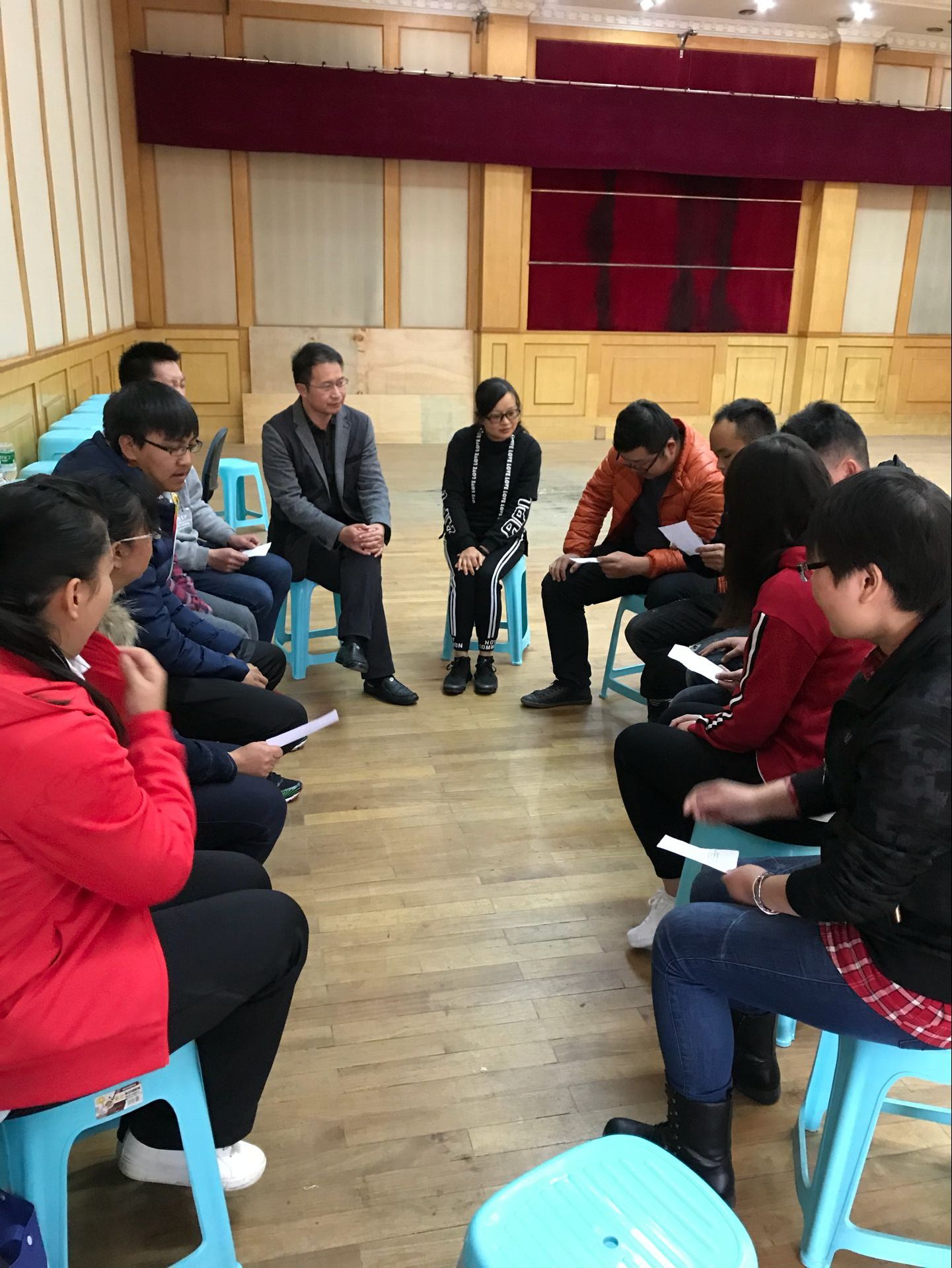 第三項目部組織周末社團活動