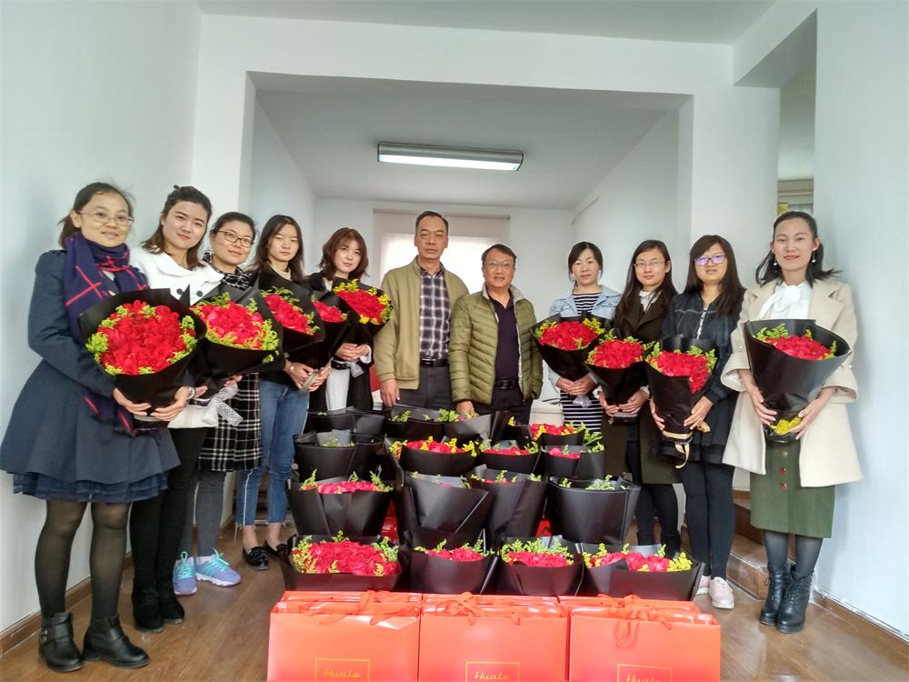 公司所屬四個單位組織活動慶“三八”節