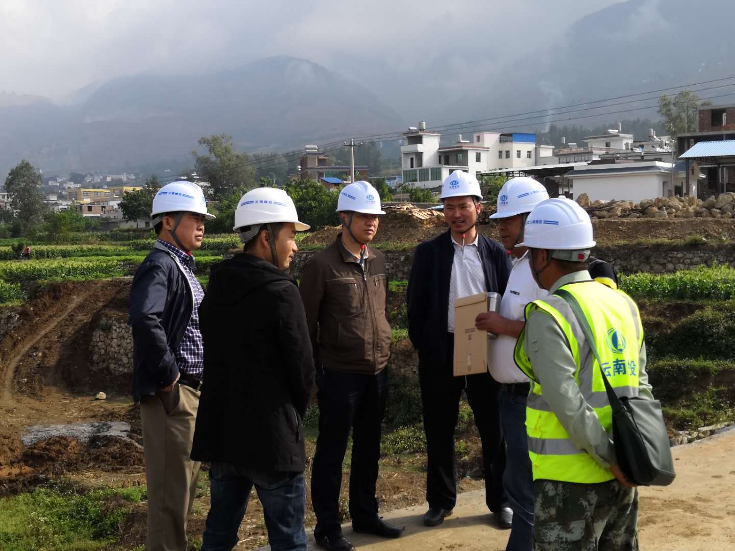 彭云深入東川易地扶貧搬遷項目調研指導工作