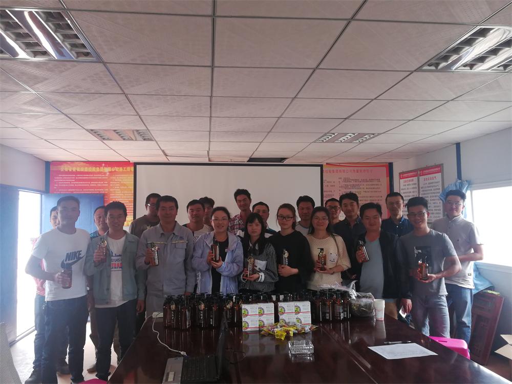 第十五直管項目部開展送清涼活動