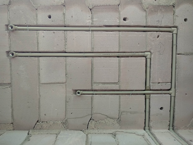 第一水電項目部普洱人家項目獲甲方獎勵