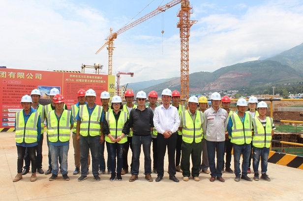 倪燦華到第五直管部兩項目指導調研