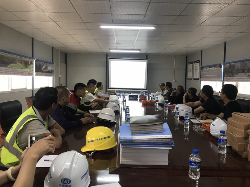 云南滇中新區規劃建設管理部到嵩明城西二期項目進行省級安全生產標準化工地初步考評工作