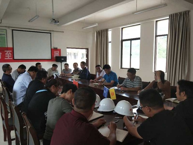 彭云到云南國土資源職業學院項目調研