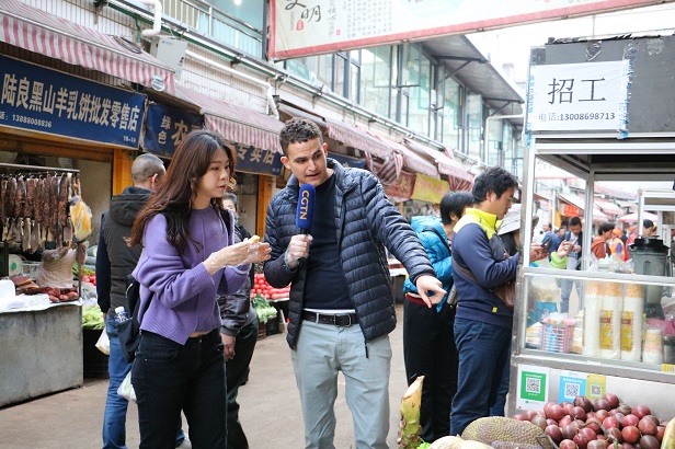 篆新農(nóng)貿(mào)市場(chǎng) 邁步走向世界——中國(guó)國(guó)際電視臺(tái)西班牙語(yǔ)頻道直播公司大觀篆新農(nóng)貿(mào)市場(chǎng)特色美食