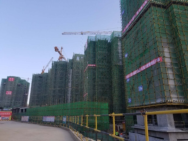 第五直管部東川易地扶貧搬遷項目主體全面封頂