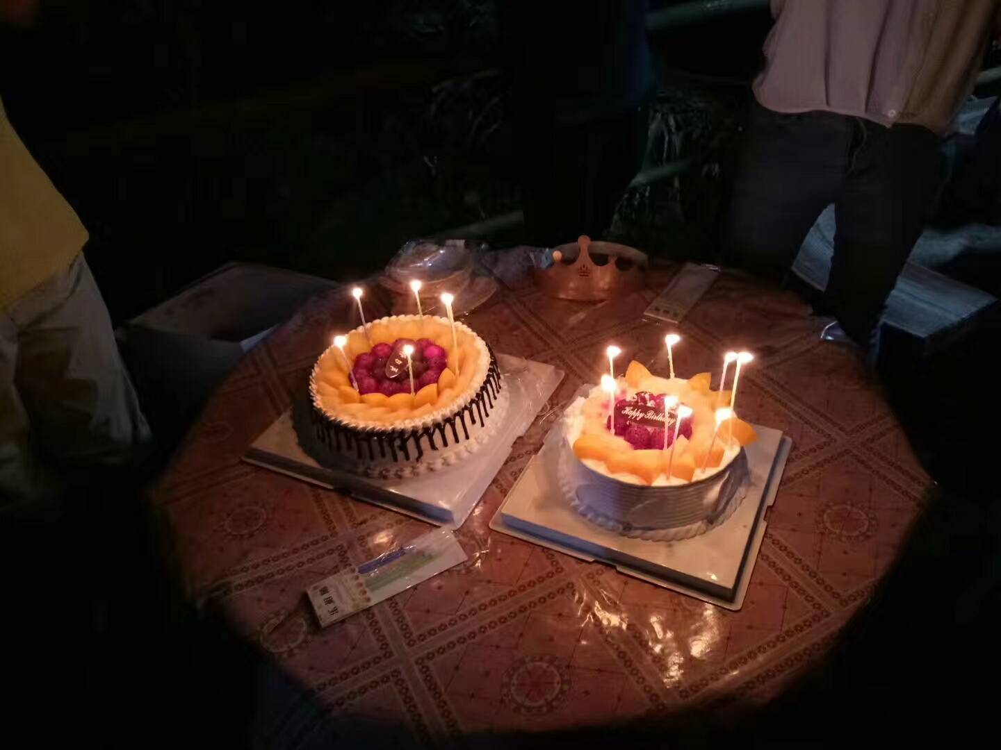 公司萬萬高速六工區(qū)舉辦“集體生日會”