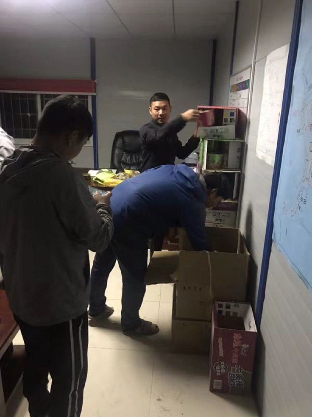 第二十直管部到恐龍谷項(xiàng)目“送溫暖”