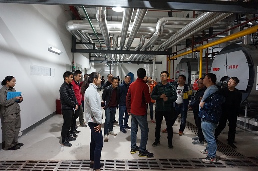 安裝分公司組織到“云投商務大廈項目”觀摩學習