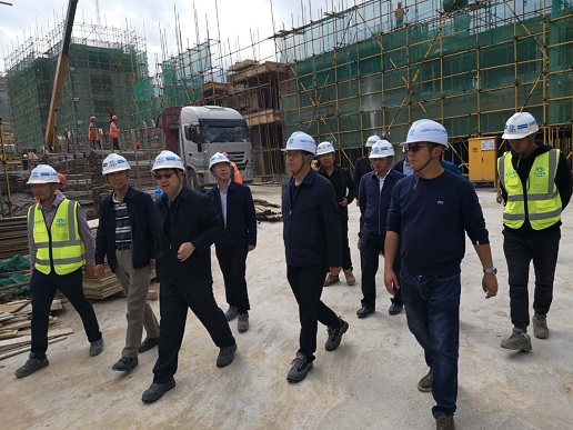 李家龍一行調(diào)研怒江易地扶貧搬遷項(xiàng)目