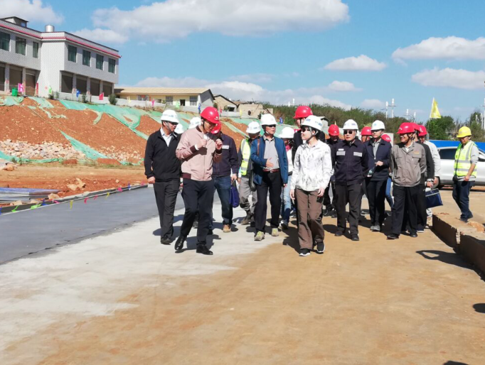 中國南方電網副總經理張虹到公司嵩明項目指導工作