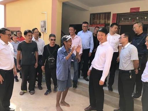 普洱市市長(zhǎng)劉勇到普洱項(xiàng)目部墨江“5.9級(jí)地震”災(zāi)后重建項(xiàng)目調(diào)研