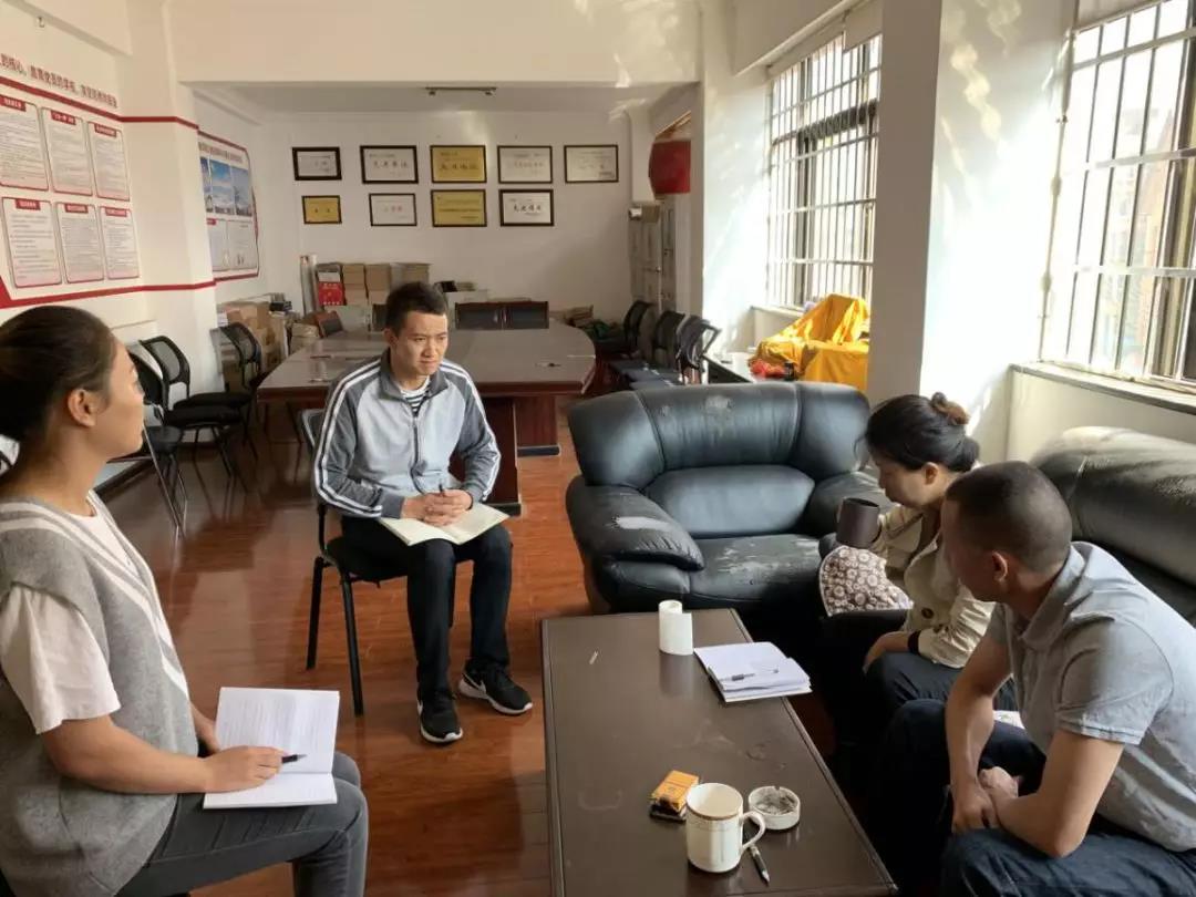 第九直管項目部開展與年輕職工交心談心活動