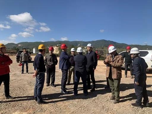 云南基投公司總經(jīng)理王賓到香麗高速十三工區(qū)項目部調研工作