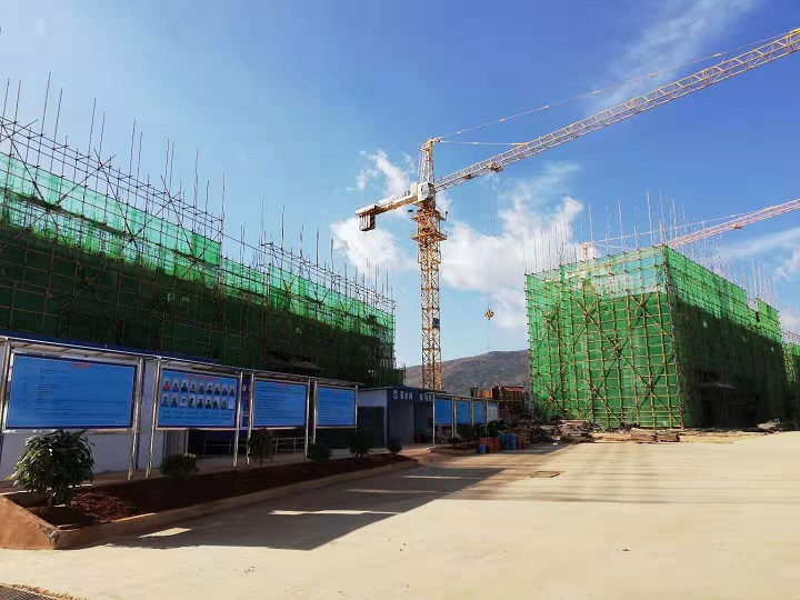 撫仙湖星空小鎮(zhèn)項(xiàng)目順利完成預(yù)售施工節(jié)點(diǎn)任務(wù)