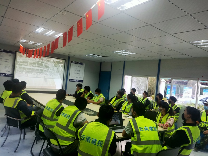第十二直管部就泉州酒店坍塌事件召開安全專題會議