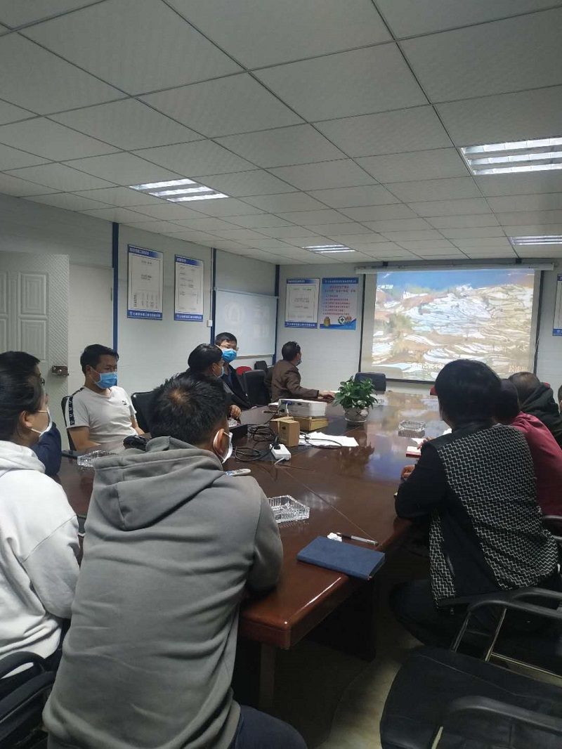 公司三家基層單位組織觀看《技能報(bào)國》紀(jì)錄片