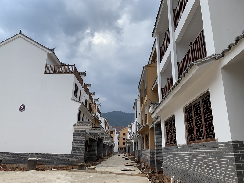 第十五直管部廣龍旅游小鎮(zhèn)項目順利完成主體驗收