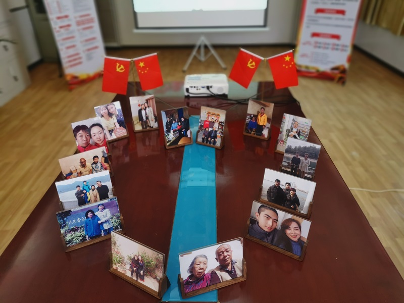 定格時(shí)光·定格愛(ài)--周轉(zhuǎn)料租賃中心開(kāi)展母親節(jié)活動(dòng)