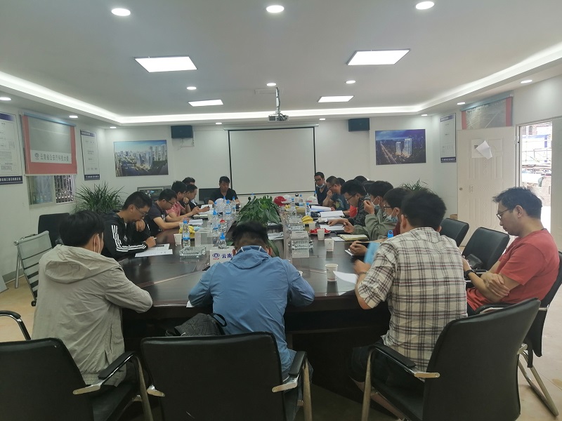 第一項目部龍湖天瑯項目主體順利通過驗收