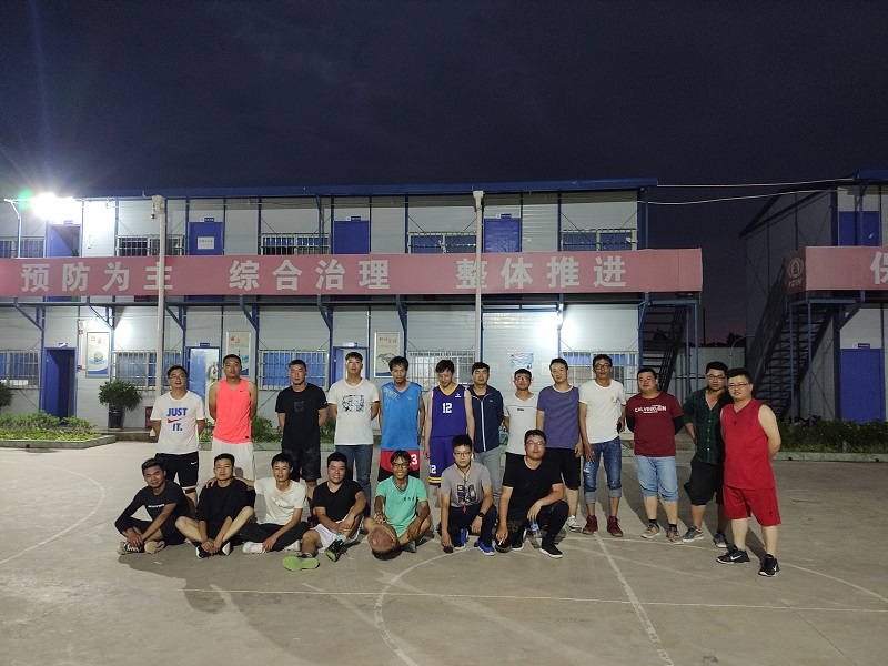 第十九直管部聯(lián)合四公司開(kāi)展籃球友誼賽