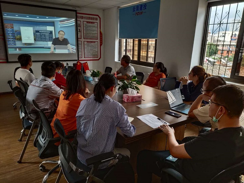 第十五直管項(xiàng)目部組織觀看《安全宣傳咨詢?nèi)铡分辈?>
                        </div>
                        <div   id=