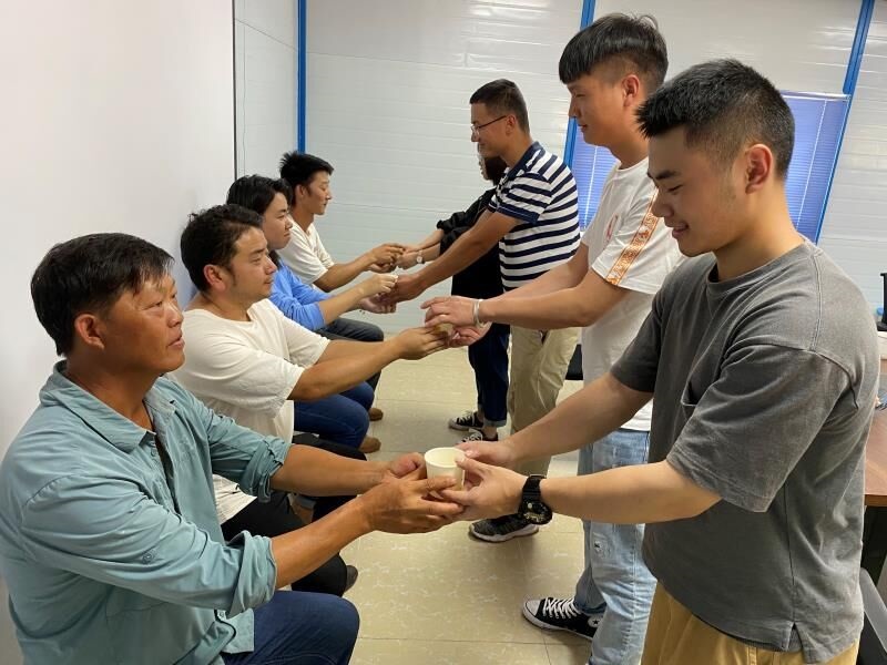 歡迎你，后浪！ ——公司三家基層單位開展新員工歡迎會(huì)暨“師帶徒”拜師儀式