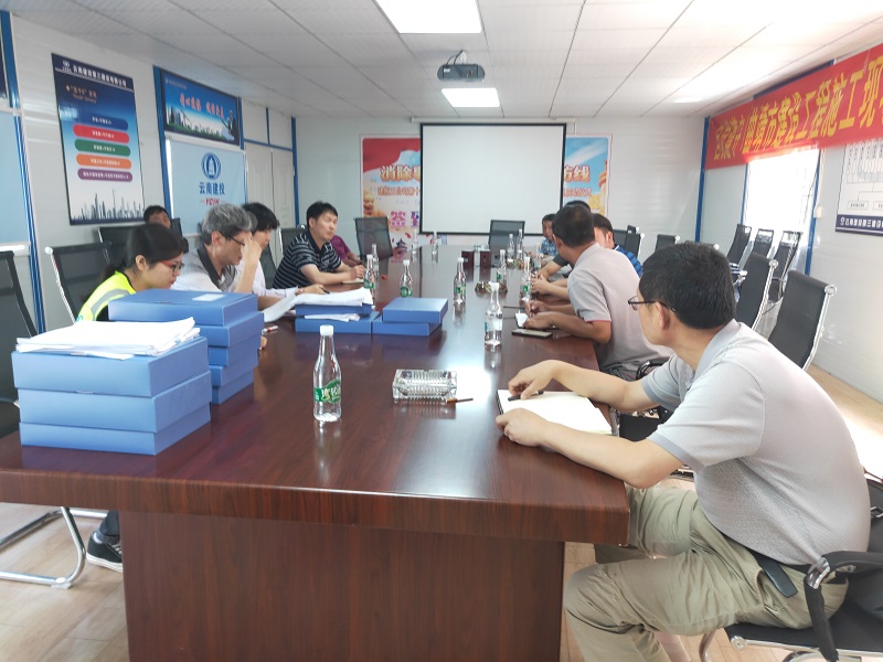 曲靖市勞動保障監(jiān)察大隊到會澤閱瀾山項目檢查農(nóng)民工工資發(fā)放情況及農(nóng)民工實名制管理專項管理指導(dǎo)