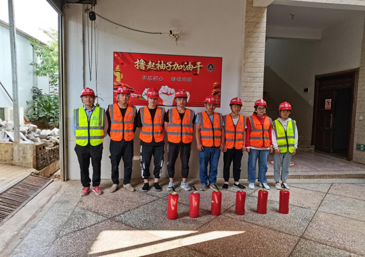 恒昊建設工程檢測有限責任公司施鏈、彌玉高速段工程試驗室  消防安全應急演練