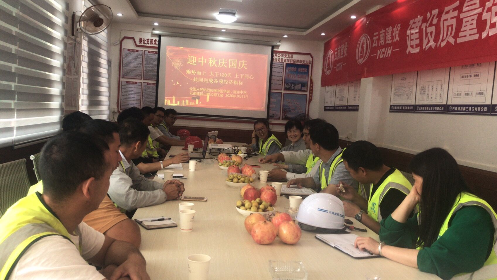 張欣到白馬危房改造項(xiàng)目進(jìn)行調(diào)研