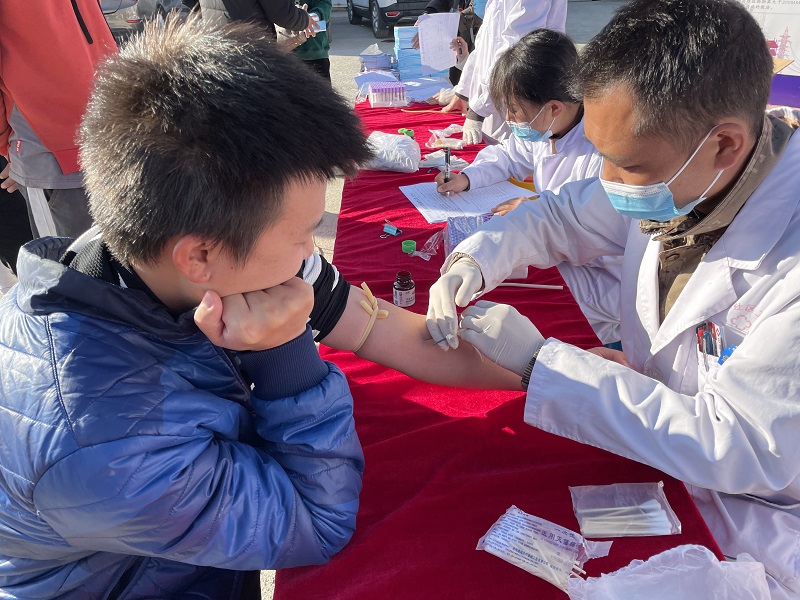 防艾不防愛——第一水電項(xiàng)目組織開展艾滋病宣傳、檢測活動