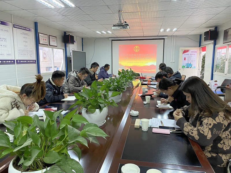 第二直管部開(kāi)展“學(xué)習(xí)勞模 聚焦精神”學(xué)習(xí)教育活動(dòng)