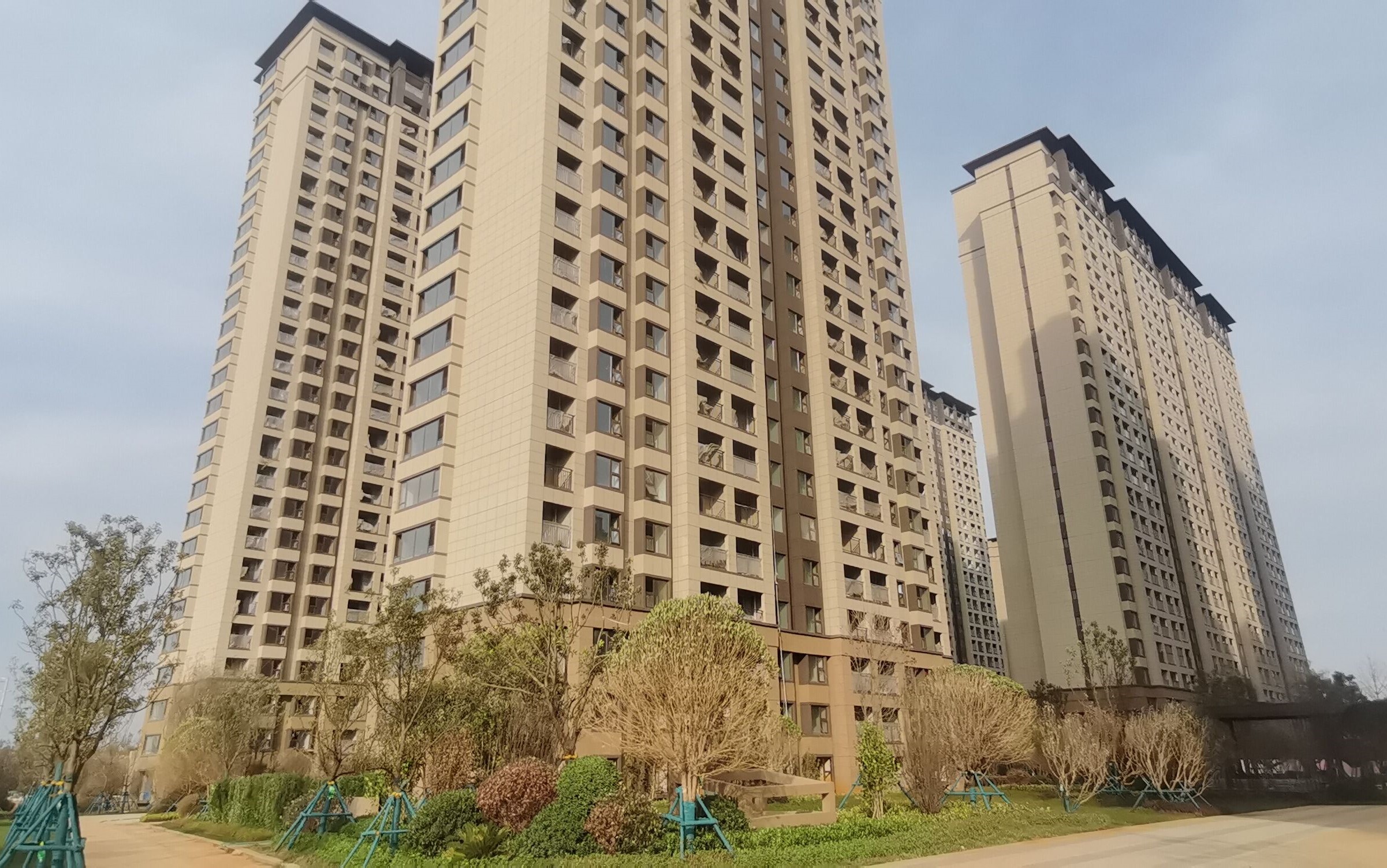 云谷小區(qū)（6號地塊）一期二標(biāo)段工程竣工驗收