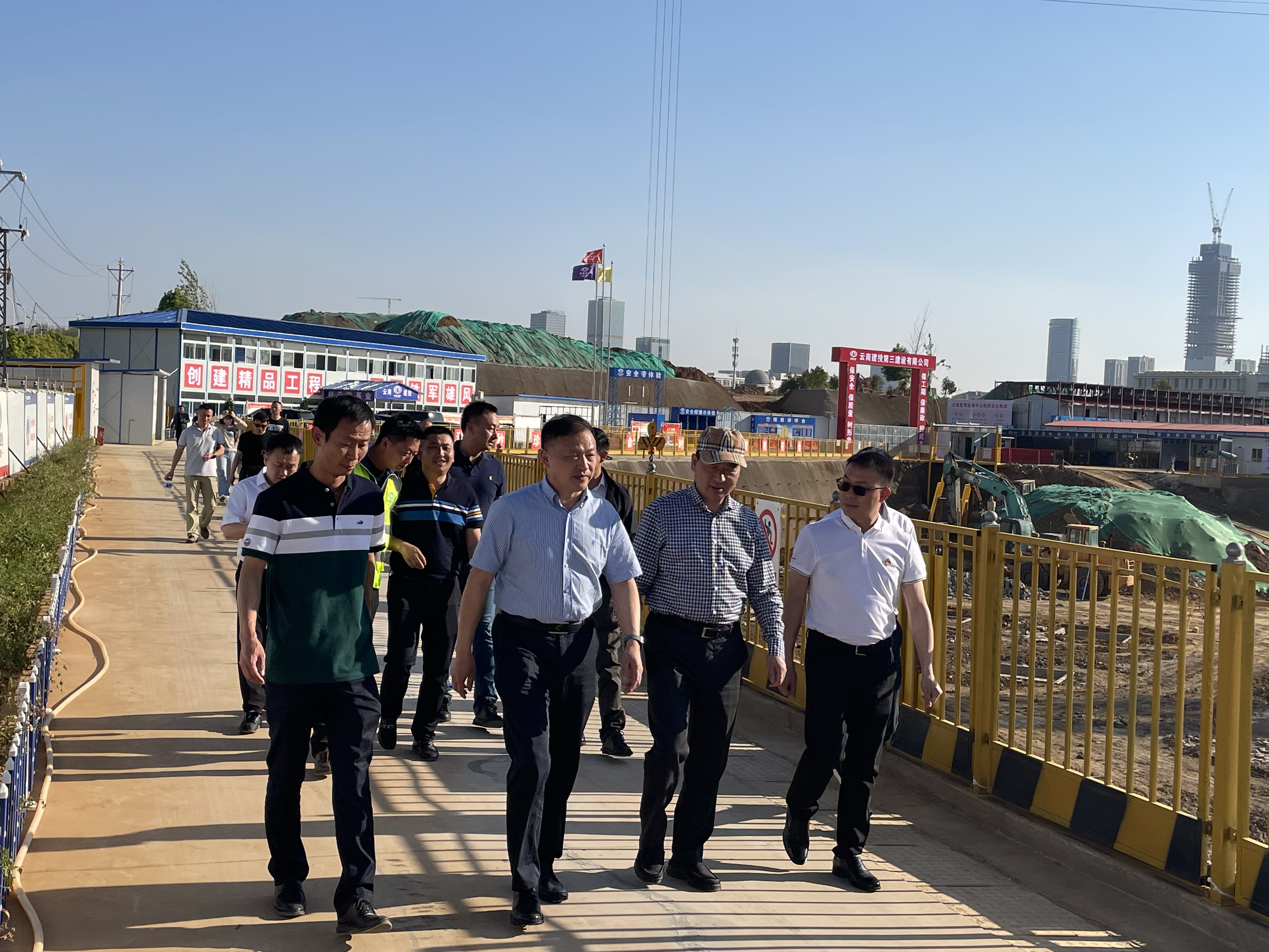 王永強(qiáng)調(diào)研云南昆明血液中心呈貢項(xiàng)目