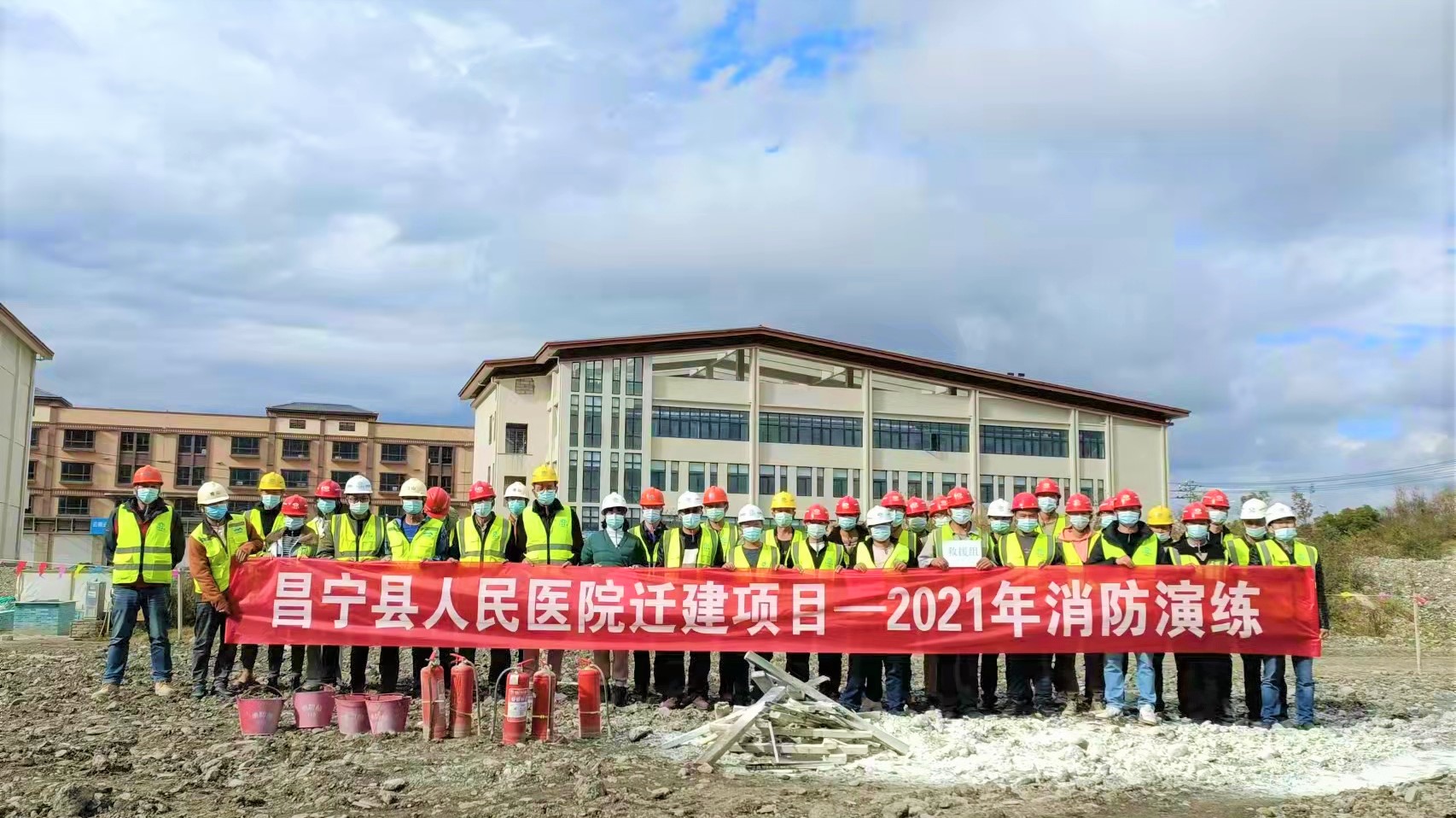 第七直管項(xiàng)目部開展消防演練，強(qiáng)化消防安全意識(shí)