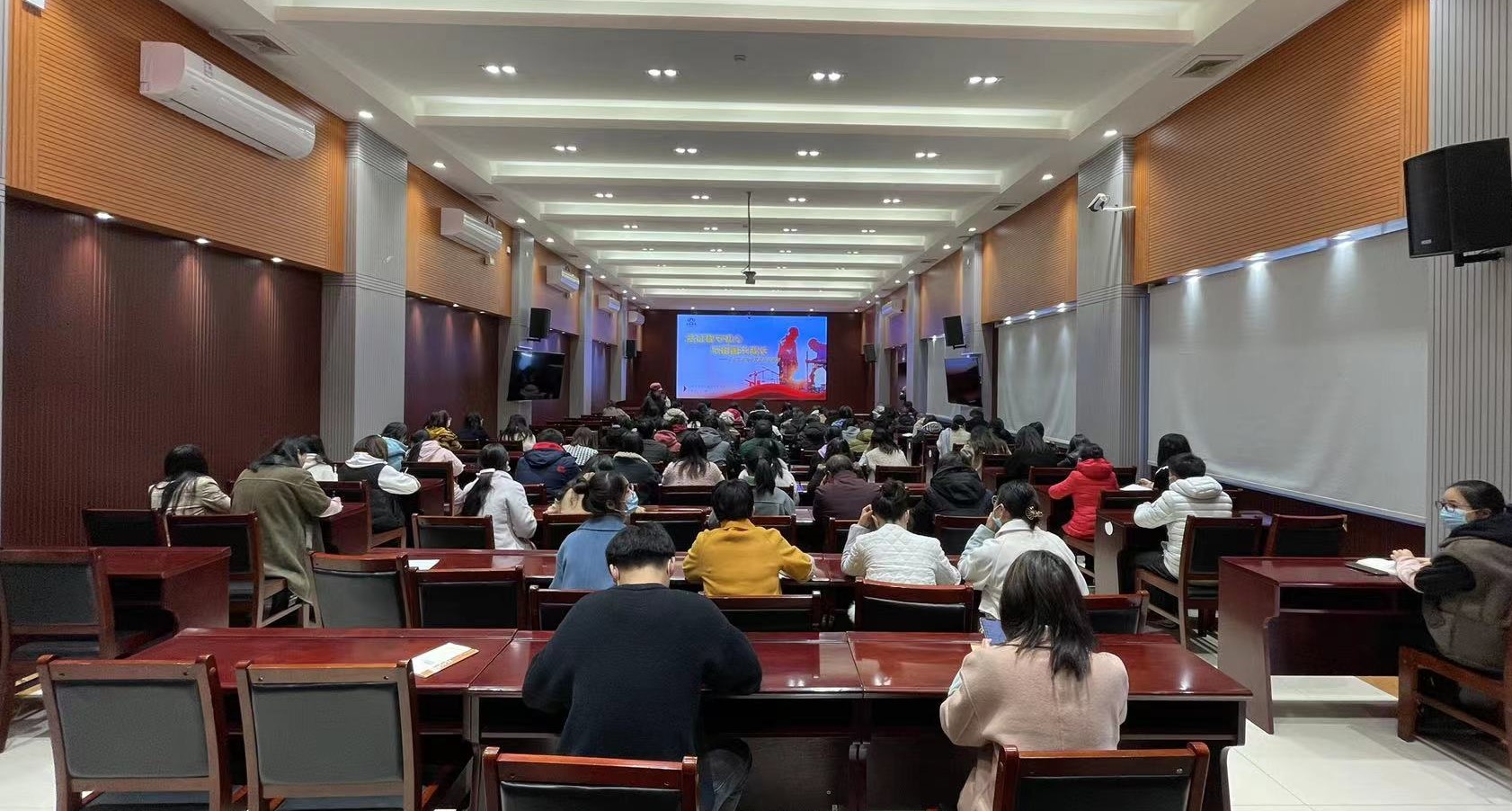 “三建史”宣講開始啦！