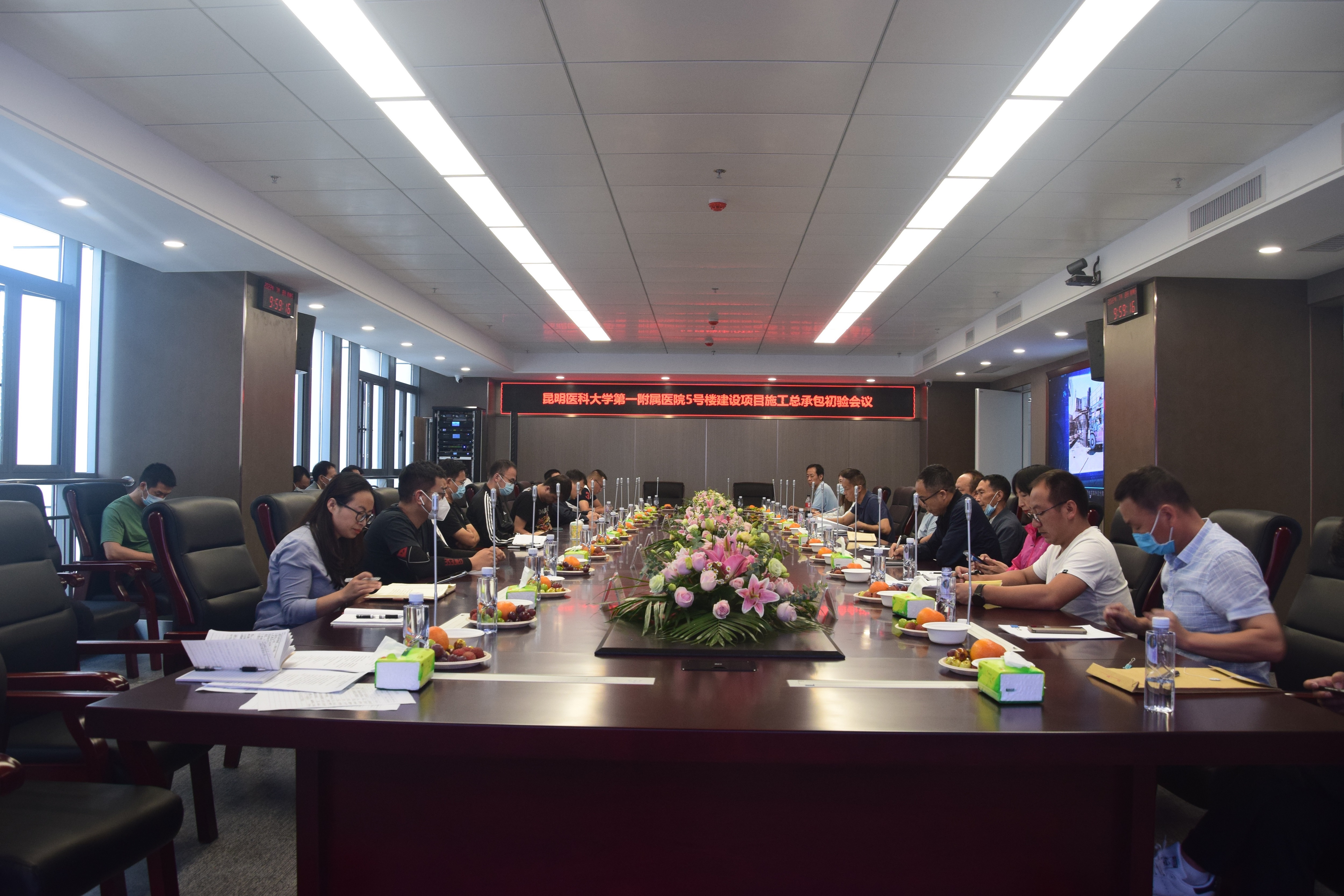昆明醫(yī)科大學(xué)第一附屬醫(yī)院5號(hào)樓建設(shè)項(xiàng)目順利通過節(jié)能專項(xiàng)驗(yàn)收及竣工預(yù)驗(yàn)收