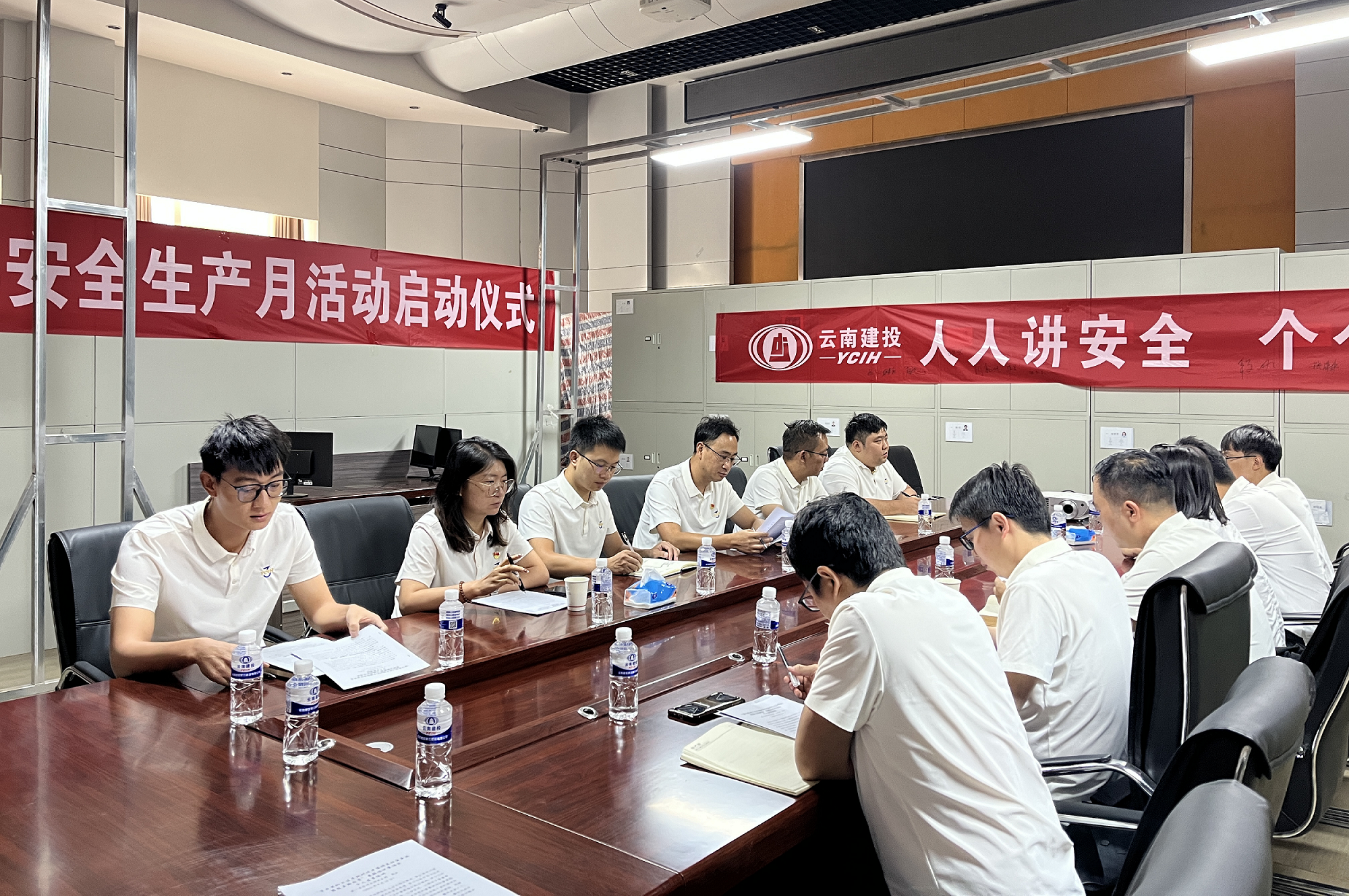 公司職工熱議集團(tuán)第一次黨代會(huì)（四）